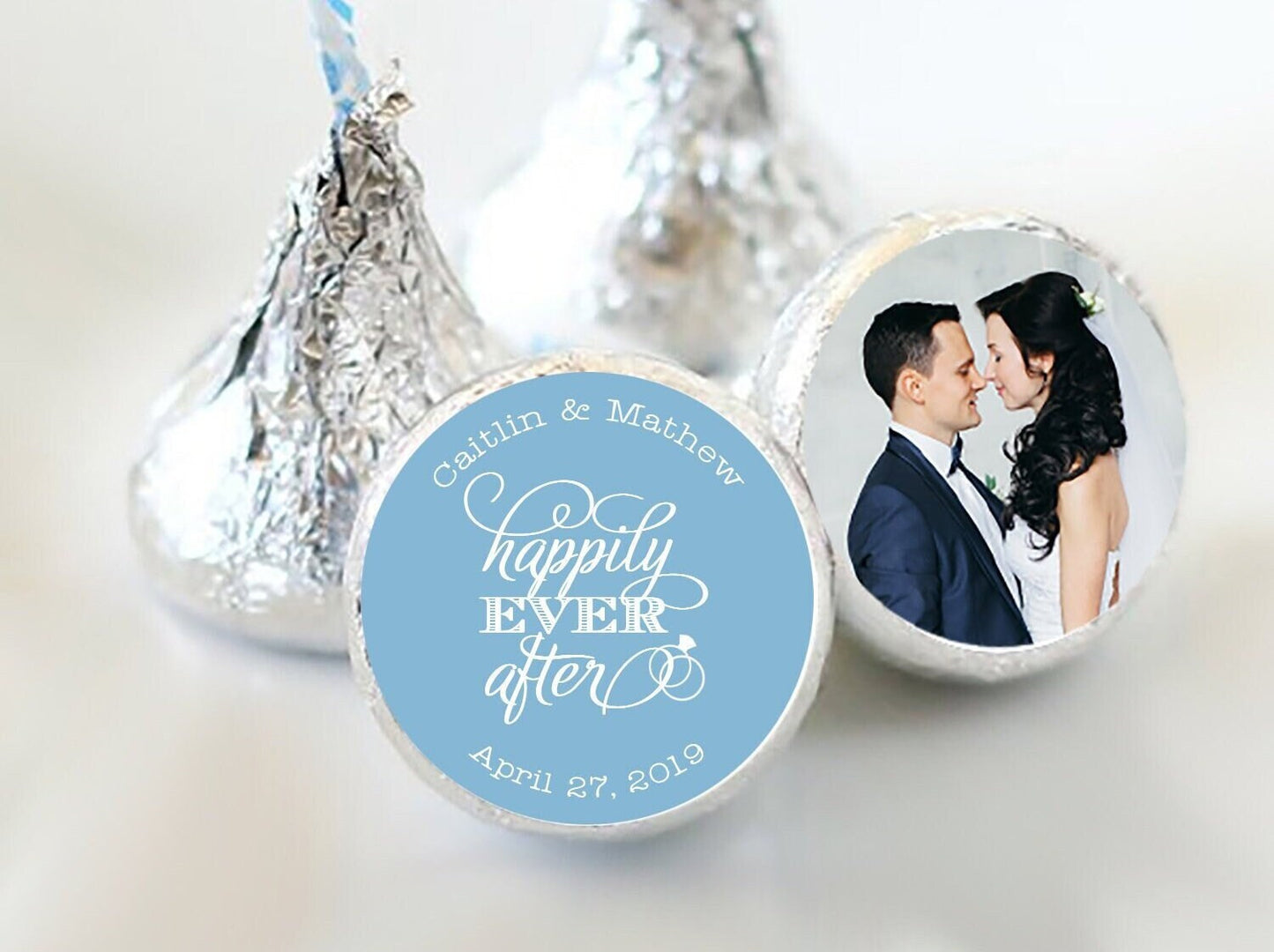 3/4" Personalized Wedding Kiss Stickers | Custom Color | Happily Ever After